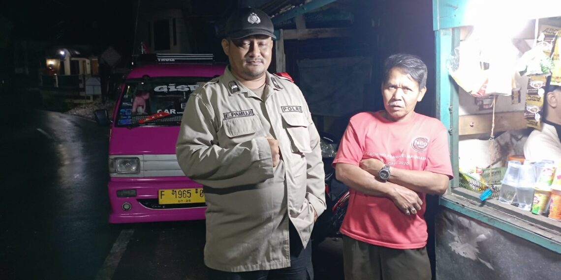 Cegah Aksi Kejahatan, Polsek Kebonpedes Patroli Malam Hari