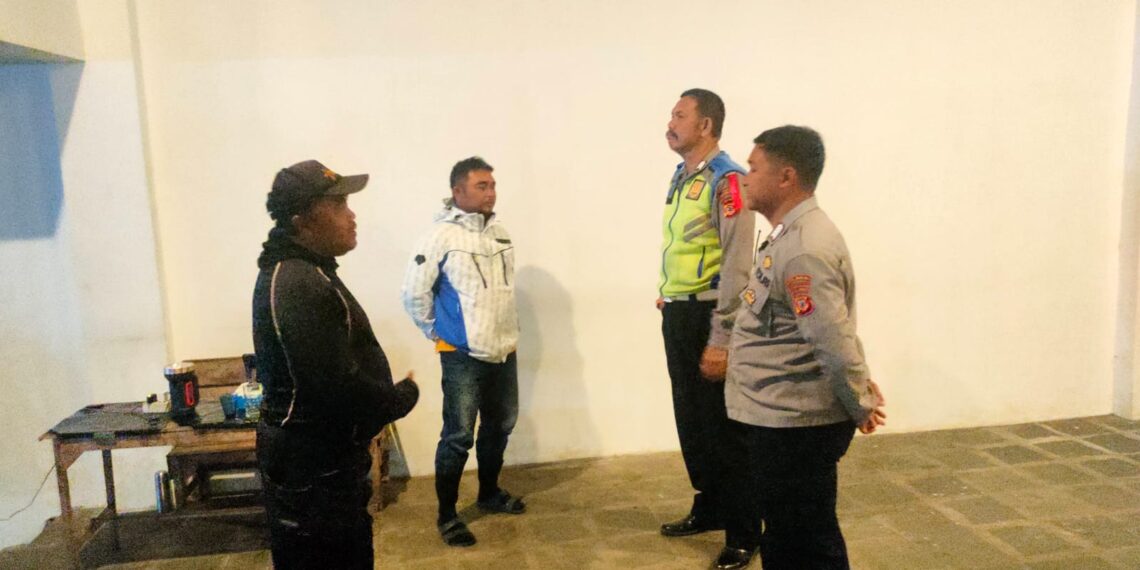 Unit Samapta Polsek Cikole Laksanakan Patroli Dialogi