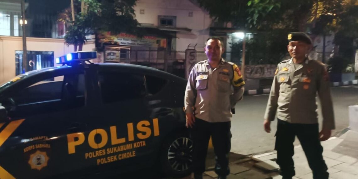 Unit Samapta Polsek Cikole Gelar Patroli Malam Antisipasi Gangguan Kamtibmas