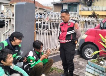 Tingkatkan Keamanan Jelang Pilkada 2024,Unit Sabhara Polsek Cisaat laksanakan Patroli 