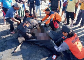 Satu Orang Korban Dari Tiga Nelayan Tergulung Gelombang Tinggi Ditemukan Kondisi Meninggal
