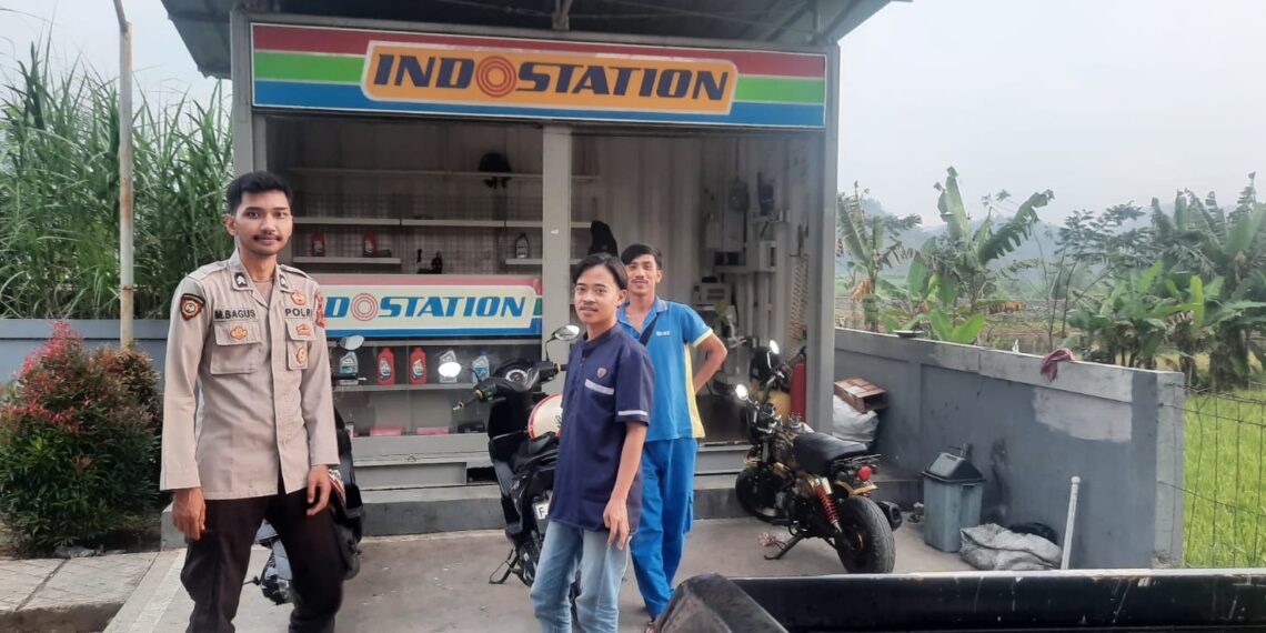 Patroli ke SPBU, Polsek Cireunghas Jaga Kondusifitas Kamtibmas