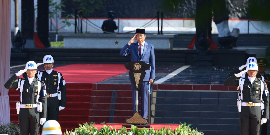 Presiden Jokowi Pimpin Upacara Hari Kesaktian Pancasila di Lubang Buaya, Kapolri Turut Mendampingi