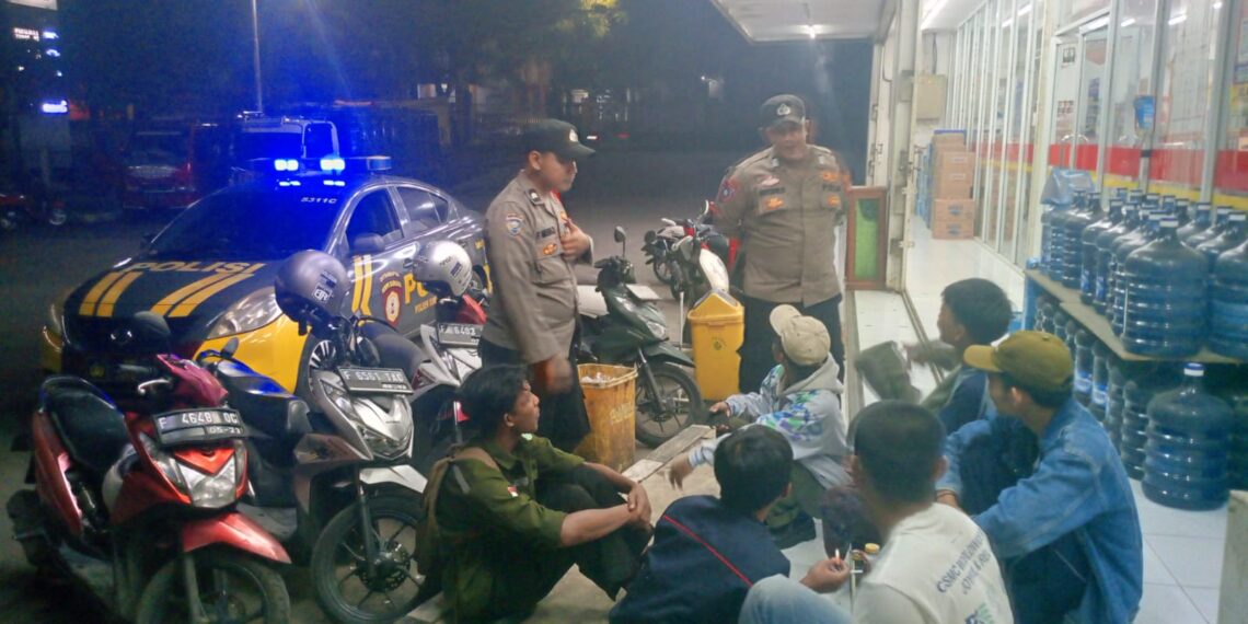 Patroli Strong Point Malam Hari Wujudkan Situasi Kamtibmas Yang Aman Dan Kondusif