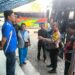 Cooling system Pilkada serentak 2024. Bhabinkamtibmas serukan Pemilu Damai bersama Kru Bus Terminal