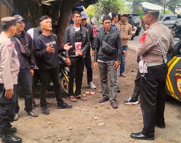 Gelar Keselamatan berlalulintas. Polsek baros sosialisasikan Ops. Zebra Lodaya 2024