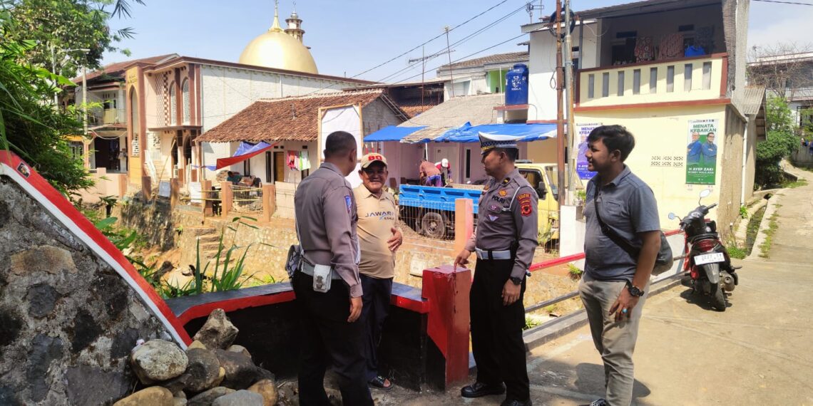 Polsek Baros gelar Sosialisasi Ops. Zebra Lodaya 2024 bersama warga Baros