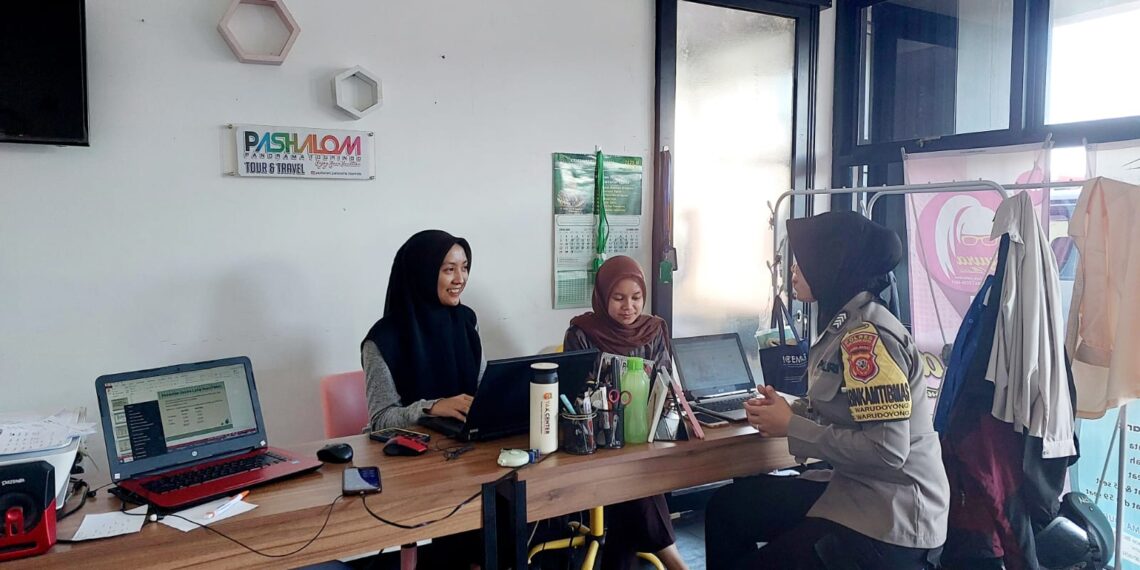 Wujud  Nyata Kedekatan POLRI Dengan Warga, Bhabinkamtibmas Lakukan Sambang Kepada Warga Binaan