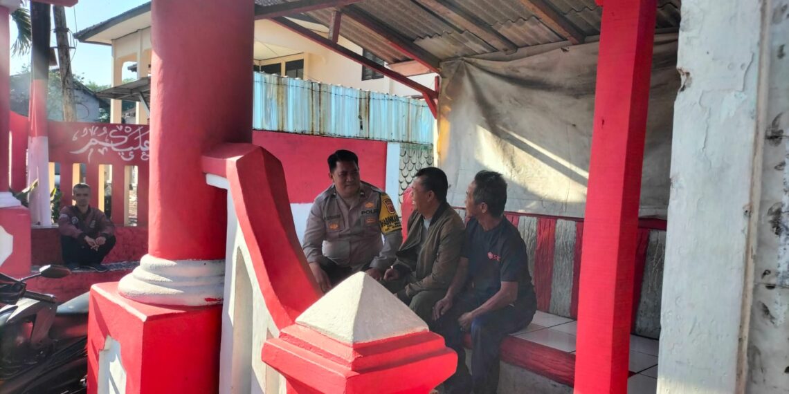 Sambangi Warga Polisi di Kota Sukabumi Sampaikan Imbauan Kamtibmas
