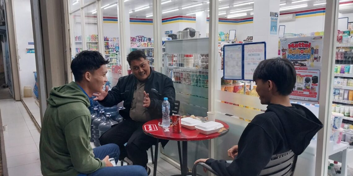 Patroli mobile rutin Polsek Kadudampit untuk mengantisipasi gangguan kamtibmas  di wilayah hukum polsek kadudampit