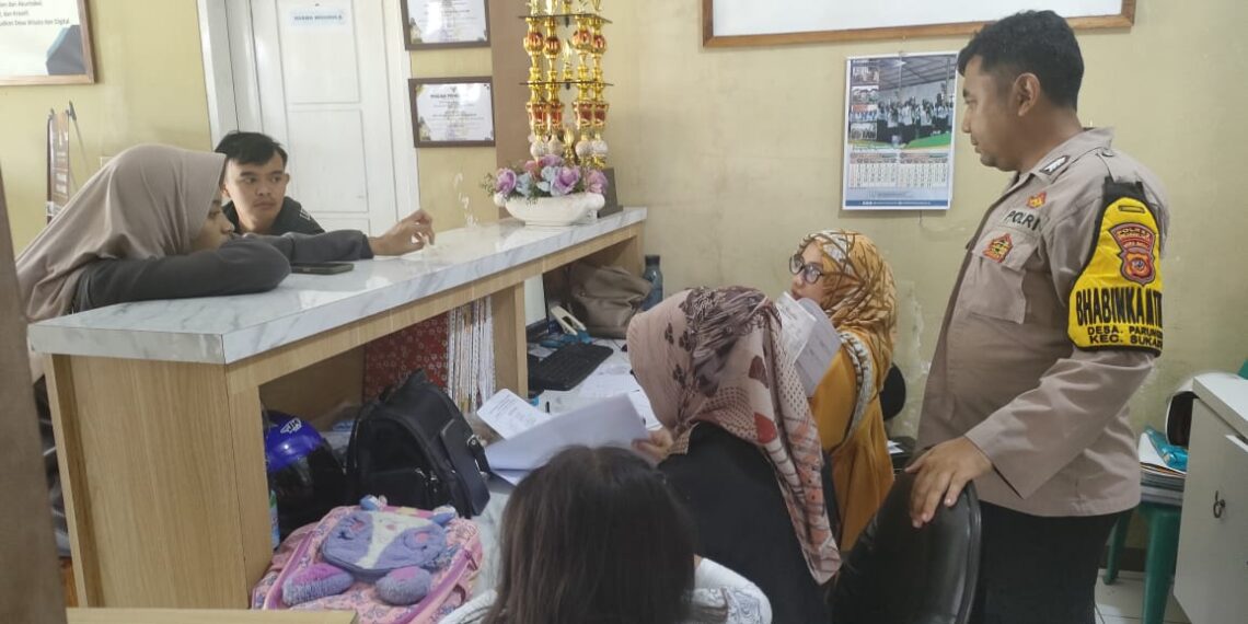 Wujudkan silaturahmi, Pelayan dan himbauan Bhabinkamtibmas Desa Parungseah BRIPKA DEDEN Z. ISKANDAR.