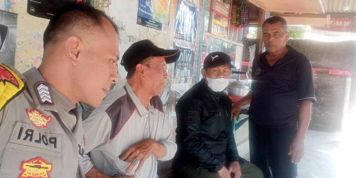 Bhabinkamtibmas Polsek Lembursitu sambangi warga binaan berikan himbauan kamtibmas Jelang Pilkada Serentak 2024