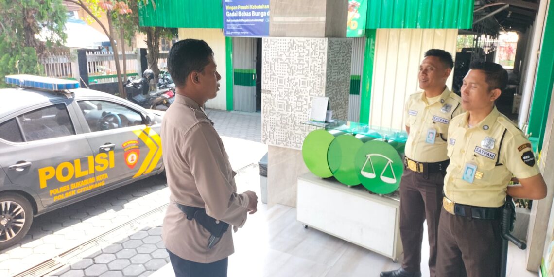 Guna menciptakan Keamanan dan Kondusif Dalam Menghadapi Tahapan Pilkada Serentak 2024, Polsek Citamiang Patroli Dialogis.