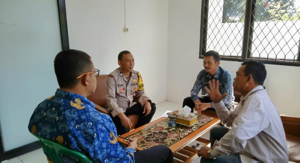 Ciptakan rasa aman, Cooling system Pilkada serentak 2024 bersama warga jayamekar