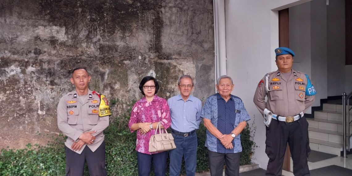 Polsek Kadudampit Laksanakan pengamanan gereja GBI indokuring kota sukabumi