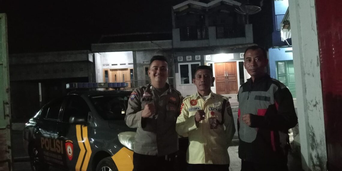 Antisipasi Gukamtibmas, anggota patroli  Polsek Warudoyong Polres Sukabumi Kota Gencar Laksanakan Patroli Malam Hari.
