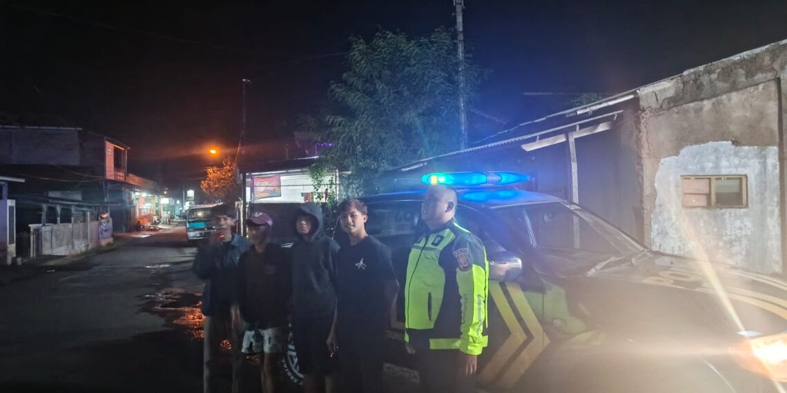 Antisipasi Gukamtibmas pilkada serentak pada malam hari, Polsek Gunungguruh tingkatkan Patroli dimalam hari