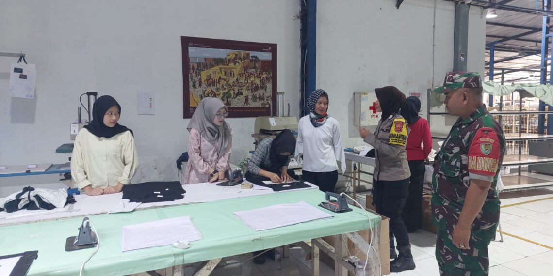 Jaga Kondusifitas Pilkada Serentak 2024 Bhabinkamtibmas Lakukan Sambang Kepada Warga Binaan