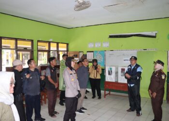 Patroli Skala Besar dengan Forkopimda, Kapolres Sukabumi Kota Kembali Tinjau Kesiapan TPS