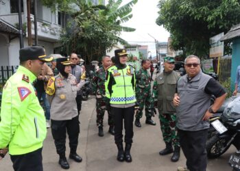 Pastikan Kondusif, Kapolres Sukabumi Kota Pantau Proses Pemungutan Suara