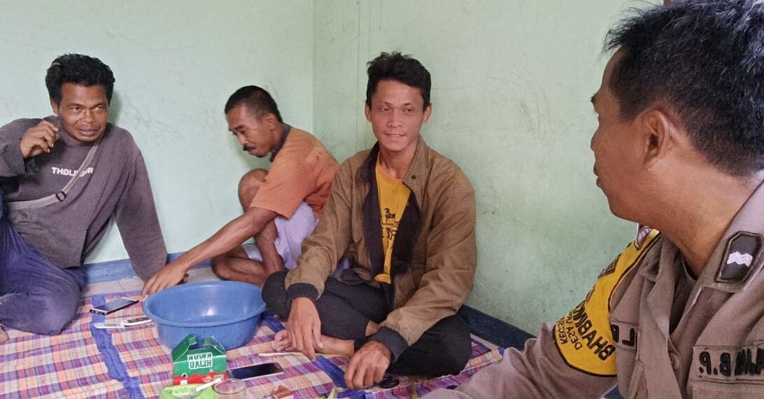 Bangun Cooling System, Bhabinkamtibmas Langensari Polsek Sukaraja Polres Sukabumi Kota Sambang Dialogis kepada warga binaan.