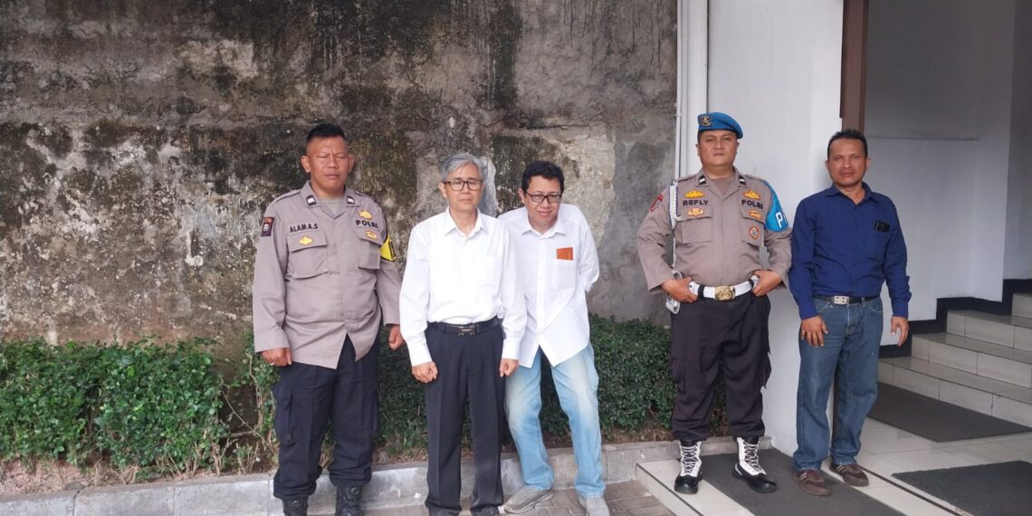 Polsek Kadudampit Laksanakan pengamanan gereja GBI indokuring kota sukabumi