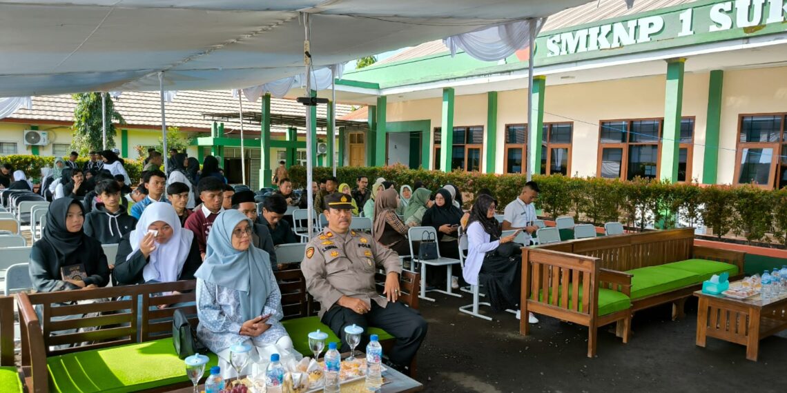 Anggota Polsek Sukaraja Polres Sukabumi Kota yang di Pimpin oleh Kanit Samapta Polsek Sukaraja