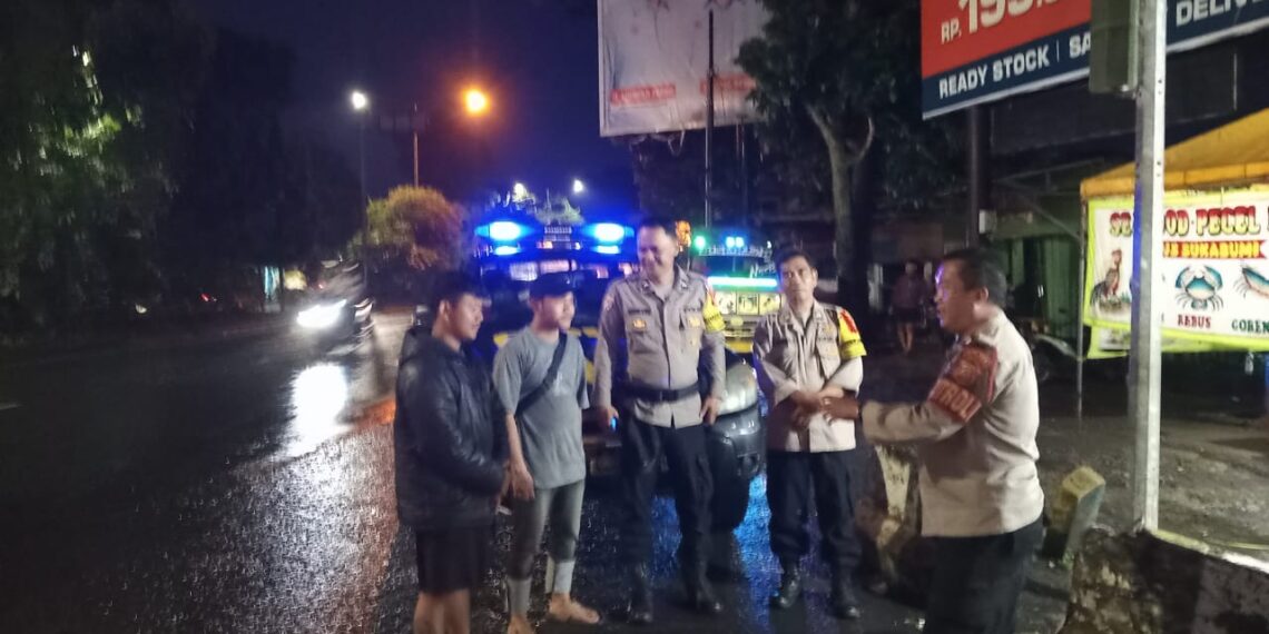 Jaga Keamanan Pilkada Serentak 2024, Polsek Lembursitu Laksanakan Patroli Wilayah