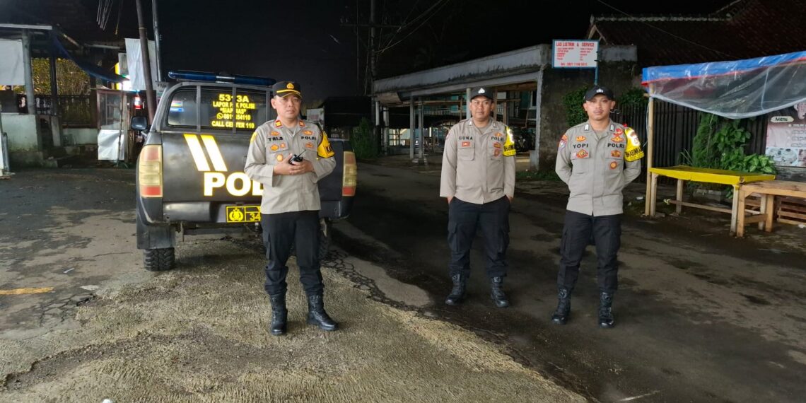 Kapolsek Kebonpedes Pimpin Patroli KRYD Antisipasi Gukamtibmas Malam Minggu Jelang Pilkada Serentak 2024