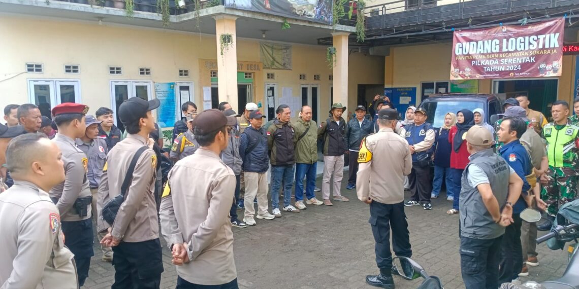Polsek Sukaraja Laksanakan Apel Pengarahan kepada petugas pengamanan TPS