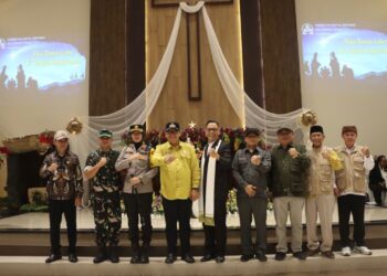Bareng Forkopimda, Kapolres Sukabumi Kota Pantau Perayaan Malam Natal