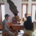 Polsek sukalarang laksanakan giat yang sudah menjadi kewajibannya yaitu sambang