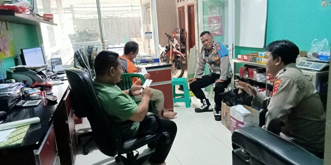 Ciptakan Rasa Aman Anggota Samapta Polsek Lembursitu Laksanakan Patroli dialogis di Siang Hari