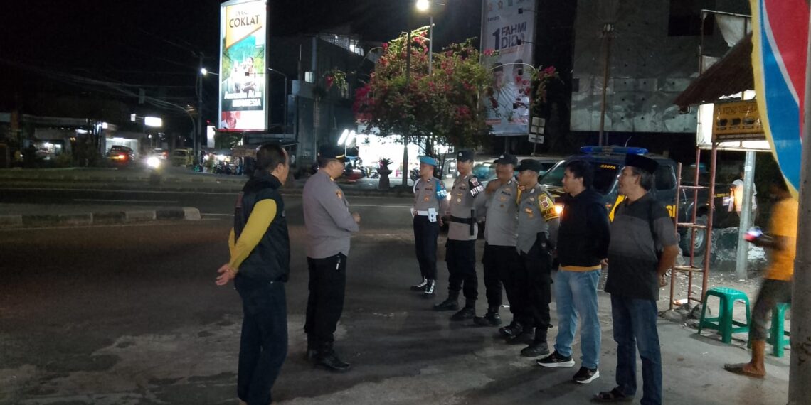 Kapolsek Lembursitu Pimpin Apel KRYD Antisipasi Malam Minggu