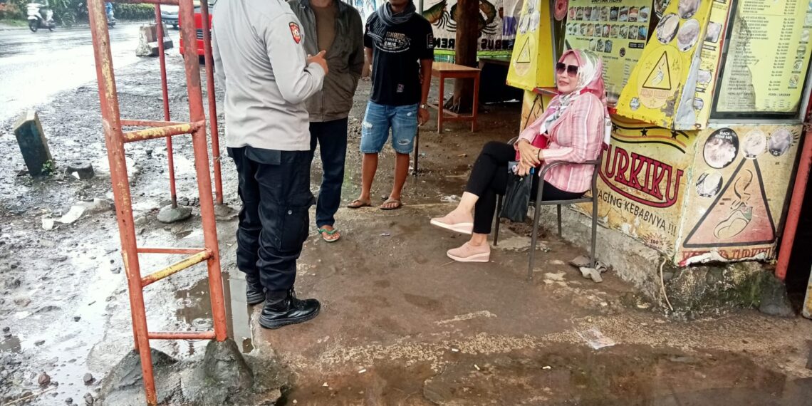 Polsek Lembursitu  Laksanakan Patroli dialogis di Siang Hari