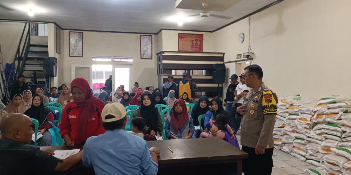 Polsek Sukabumi Melaksanakan Sambang ke warga Desa