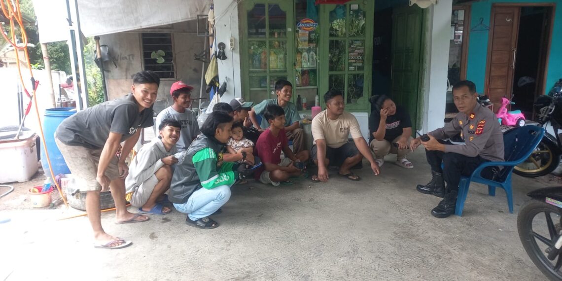 Personil Polsek Sukabumi Dialogis Dengan Pemuda dan masyarakat untuk Jaga Kamtibmas