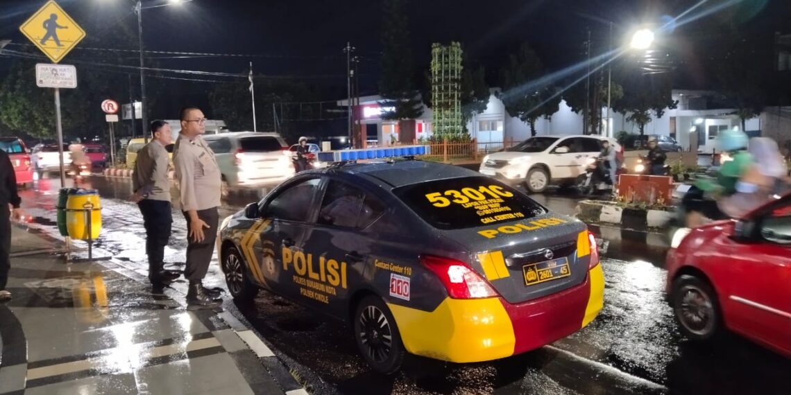 Antisipasi Gangguan Kamtibmas, Polsek Cikole Laksanakan Patroli Wilayah