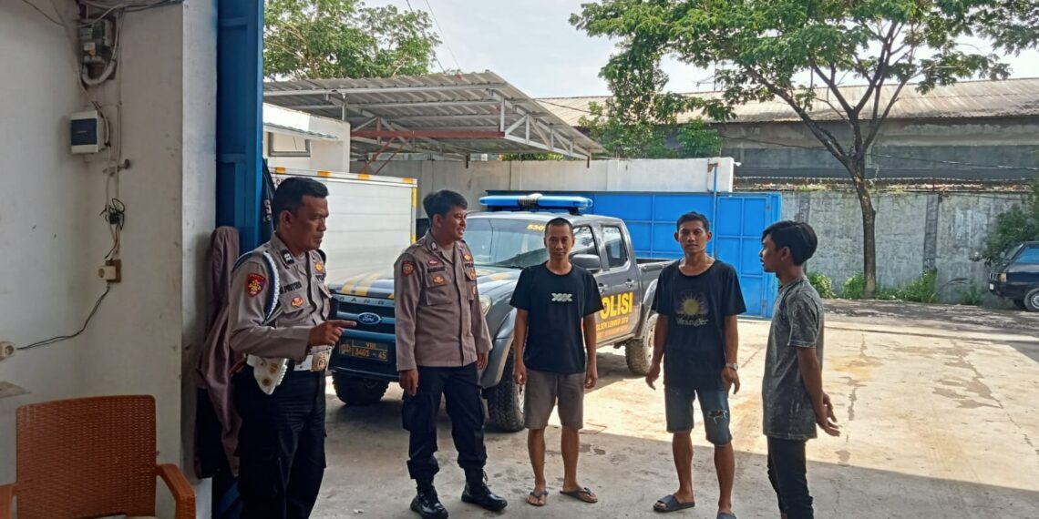 Anggota Samapta Polsek Lembursitu  Laksanakan Patroli dialogis
