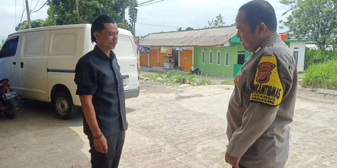 Polsek Sukalarang laksanakan giat sambang
