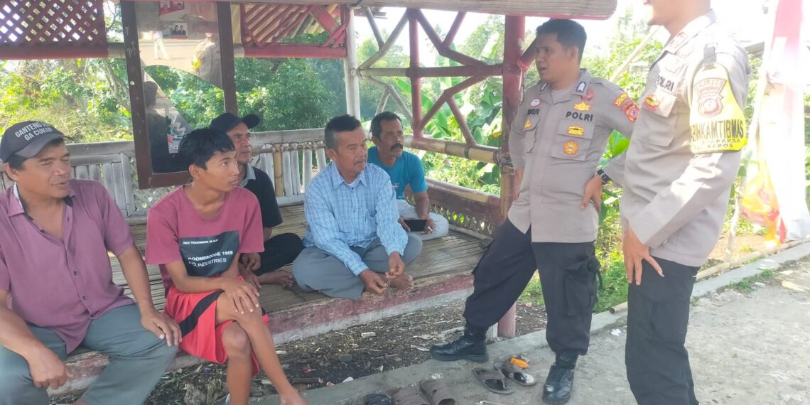 laksanakan dialogis kamtibmas  bersama Komunitas ojeg dan Angkuatn Umum 25