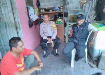 Polsek Baros jalin dan sambangi warga Tespong