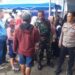 Polsek Cikole dan Babinsa Monitoring Kegiatan Gerakan Pangan Murah