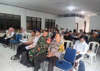 Polsek Lembursitu Menghadiri  Musrembang tingkat kelurahan situmekar
