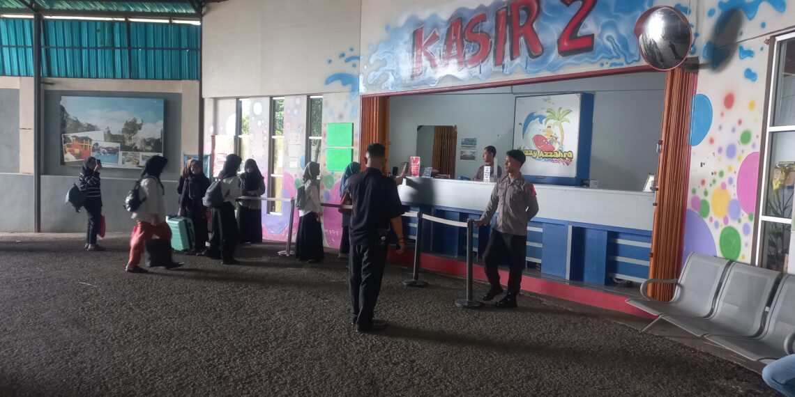 Polsek Sukabumi laksanakan Objek Wisata Dalam Rangka Pengamanan Natal 2024