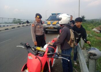 Polsek Cibeureum Laksanakan Patroli dialogis menjelang Nataru