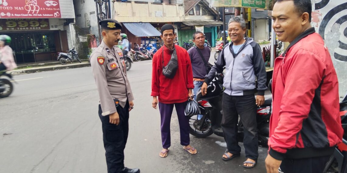Jelang Natal Dan Tahun Baru Polsek Cisaat intensifkan Patroli Dialogis