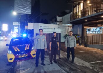 Polsek Cikole Laksanakan Patroli Wilayah Dan Berikan Himbauan