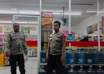 Patroli Sambang Obyek Vital dan Strong Point Malam