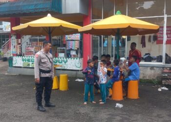 Polsek sukabumi laksanakan PAM Nataru sekaligus memberikan himbauan